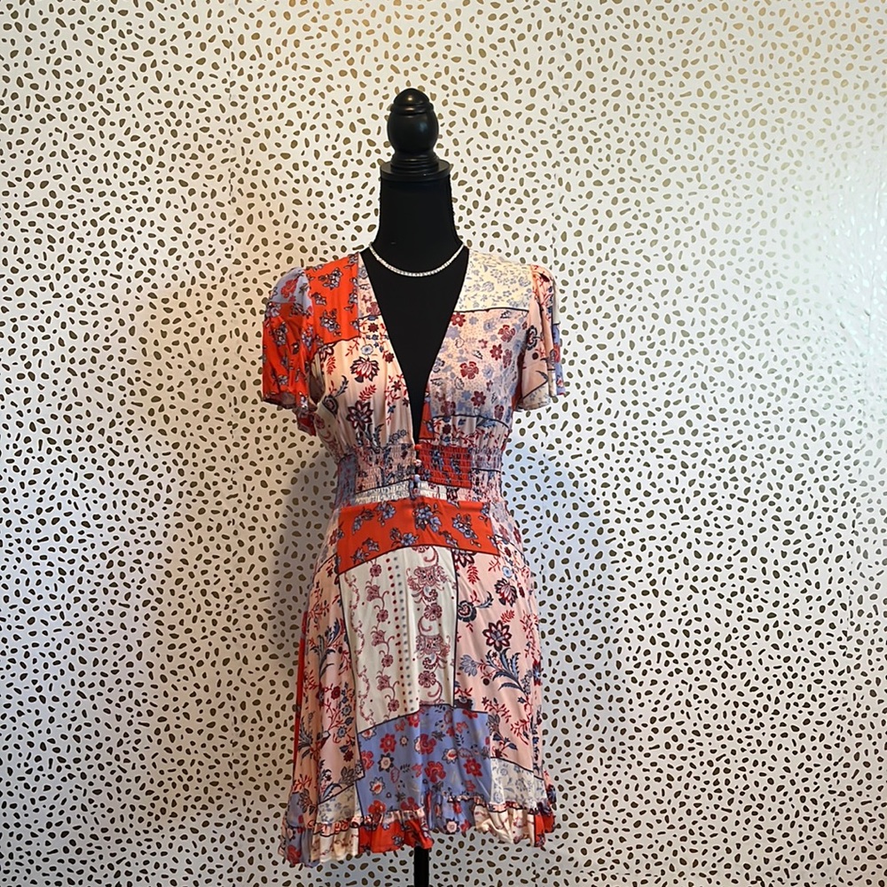 Floral mini